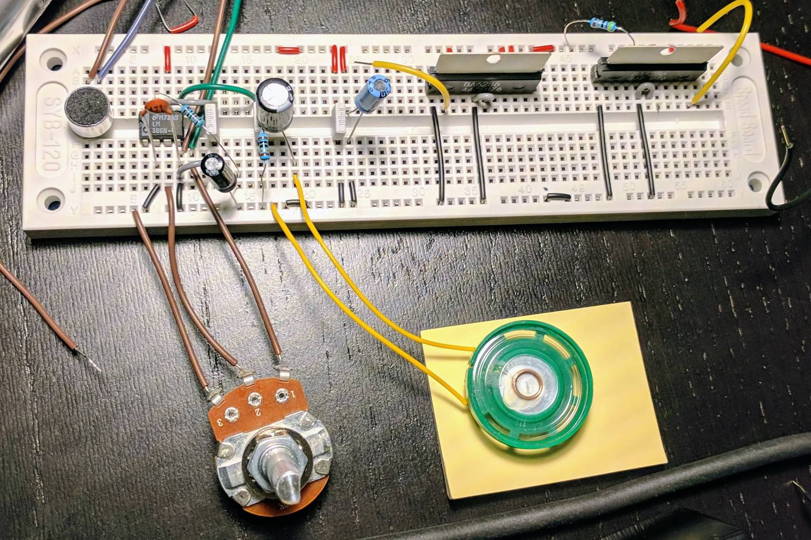 Breadboard with amplifier and motor circuits